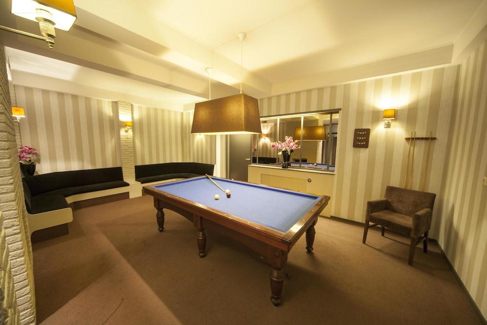 Fletcher Hotel Restaurant 헬렌도른 외부 사진
